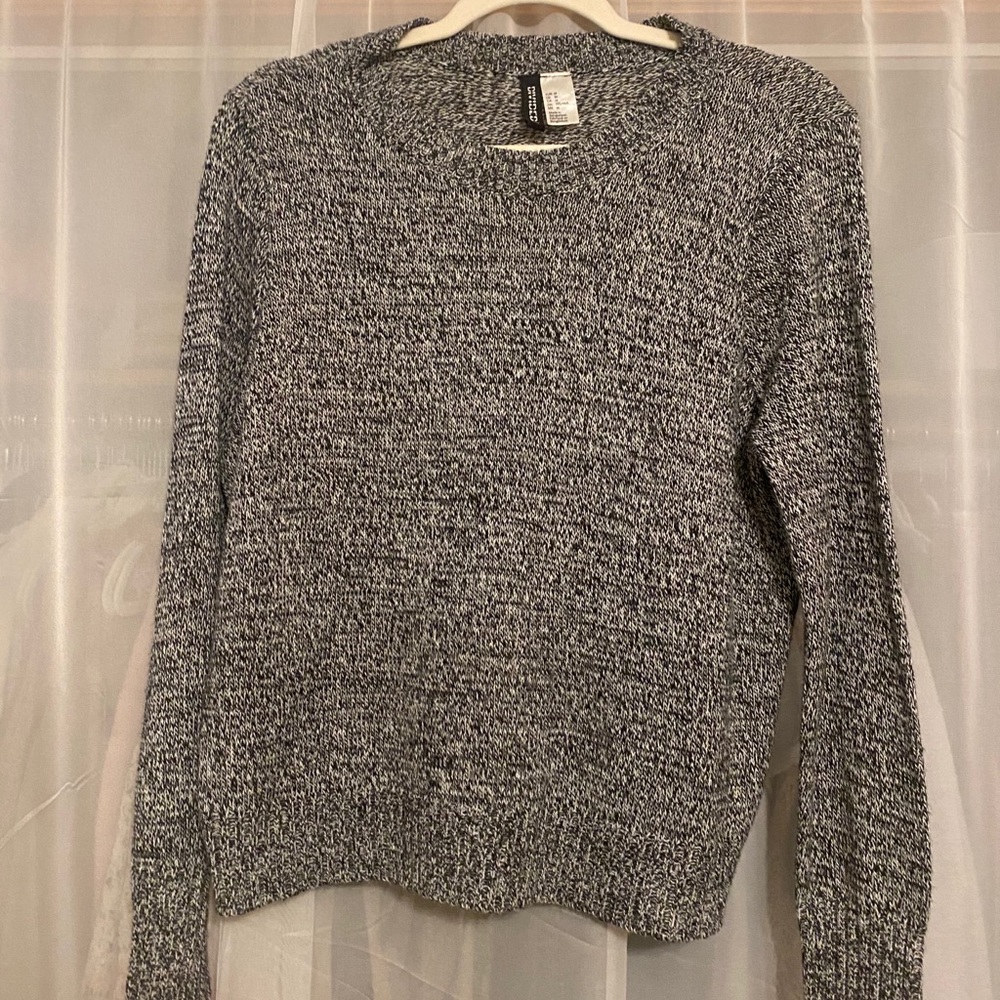 H&M sweater